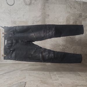 Zara Men’s  black jeans  size us 34